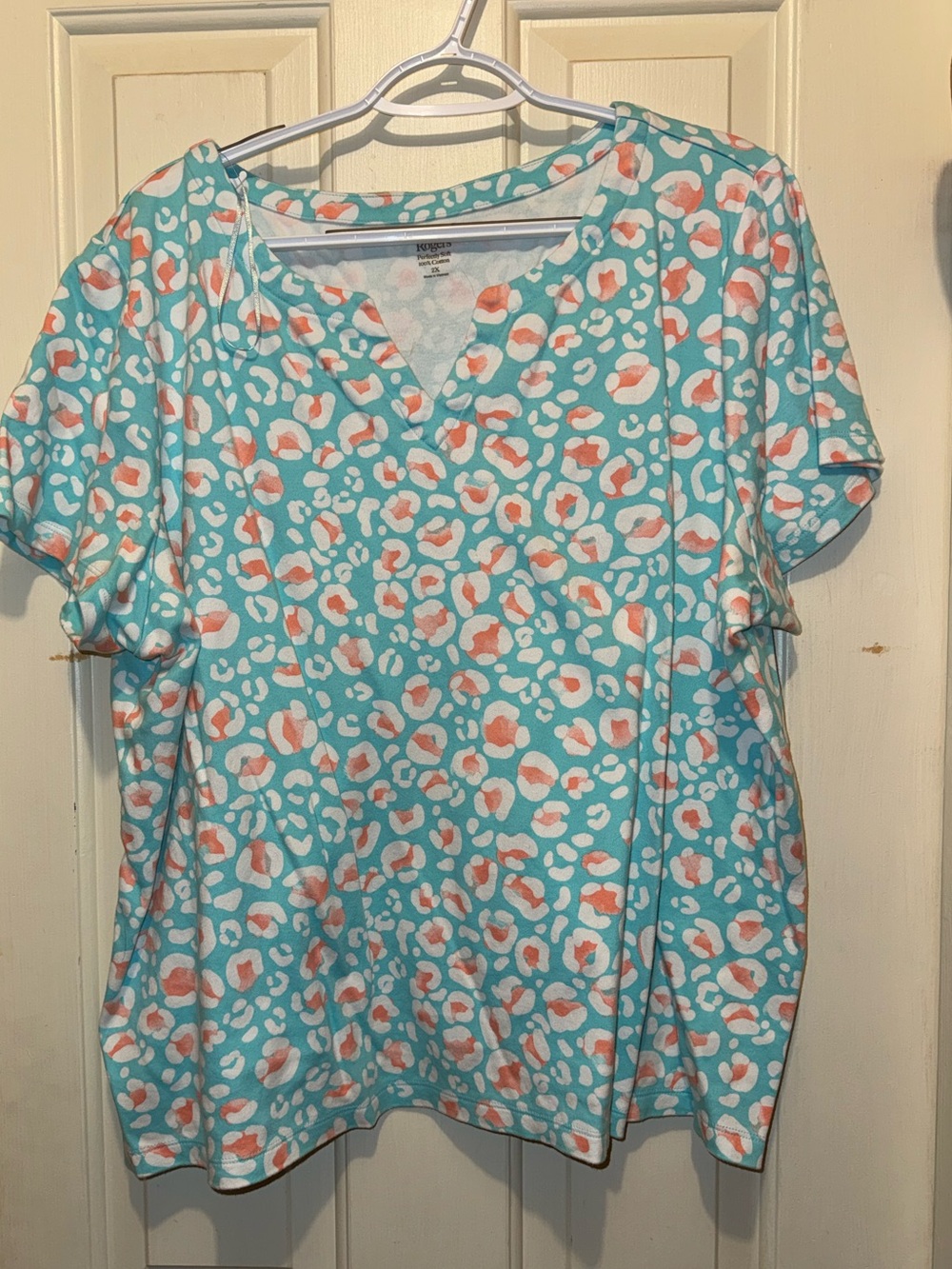 Kim Rogers Aqua & Coral Leopard Print Short Sleeve V-Notch Top